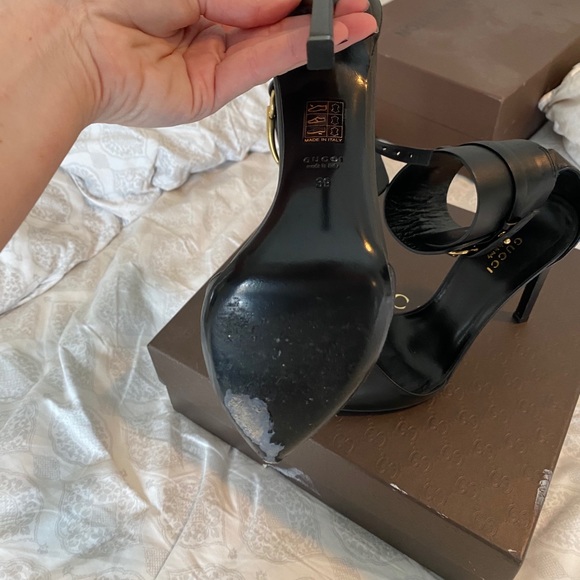 Pumps - Picture 3 of 5